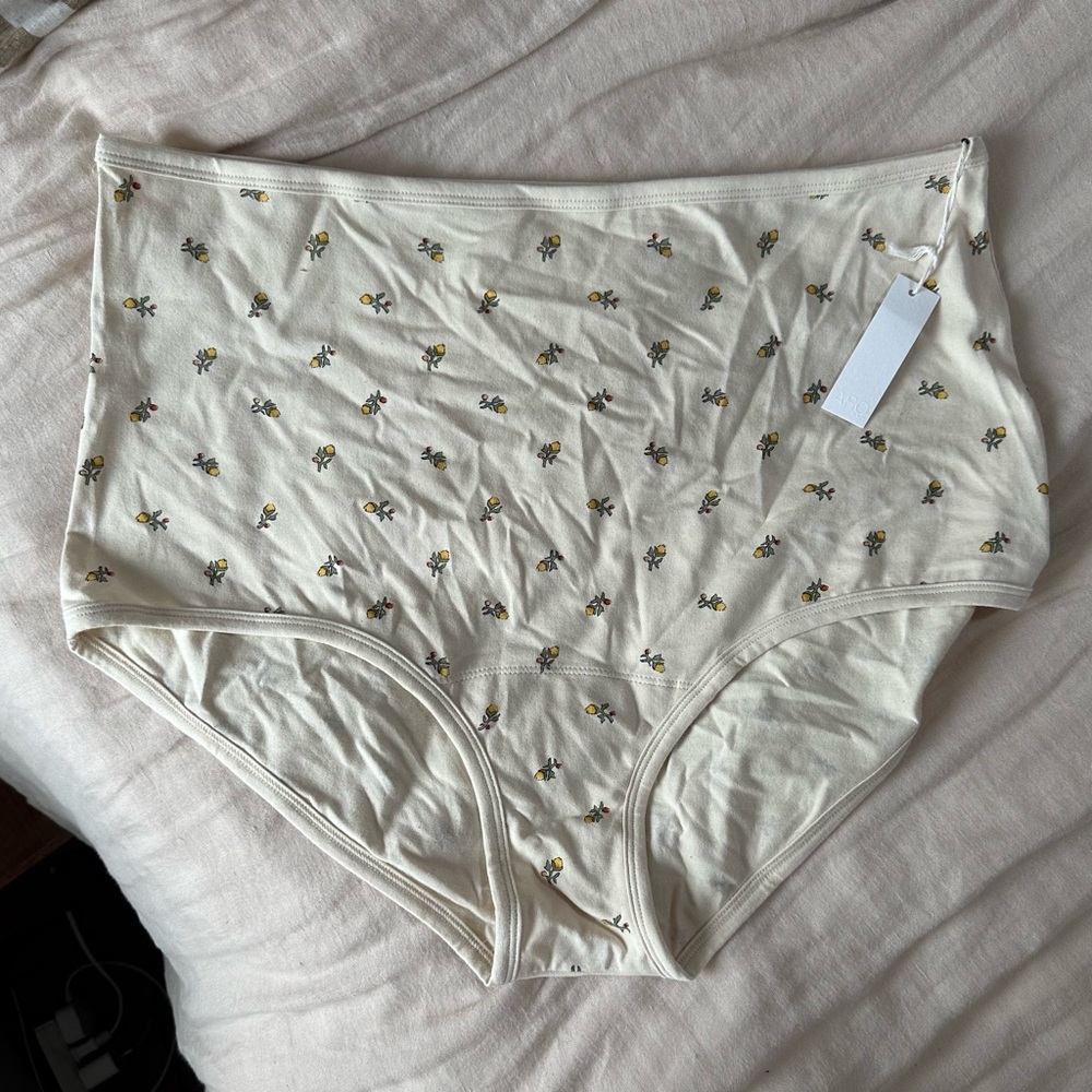 Bundle of 3 ARQ high rise calico briefs - 4X
